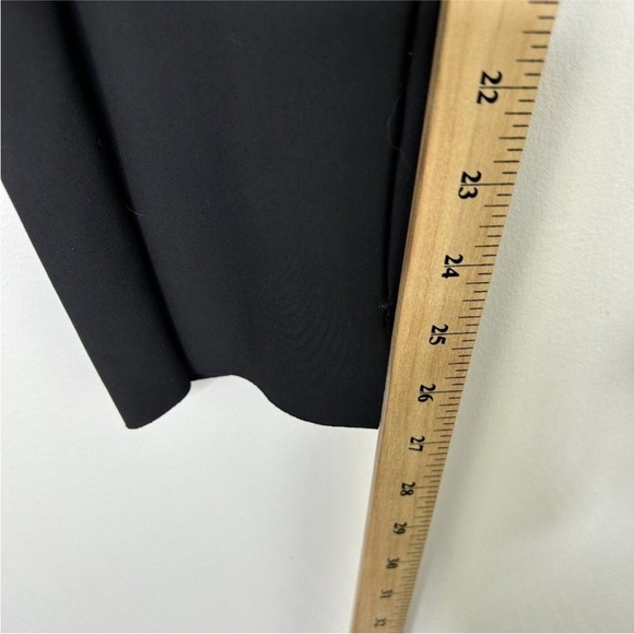 Athleta Stellar Tight Womens Size Medium Black No Wrinkle UPF Travel Pants - Picture 6 of 6